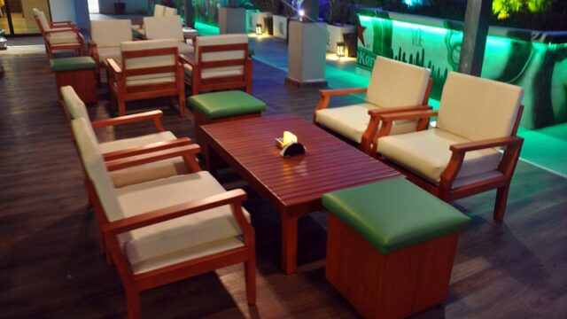 lounge-seating